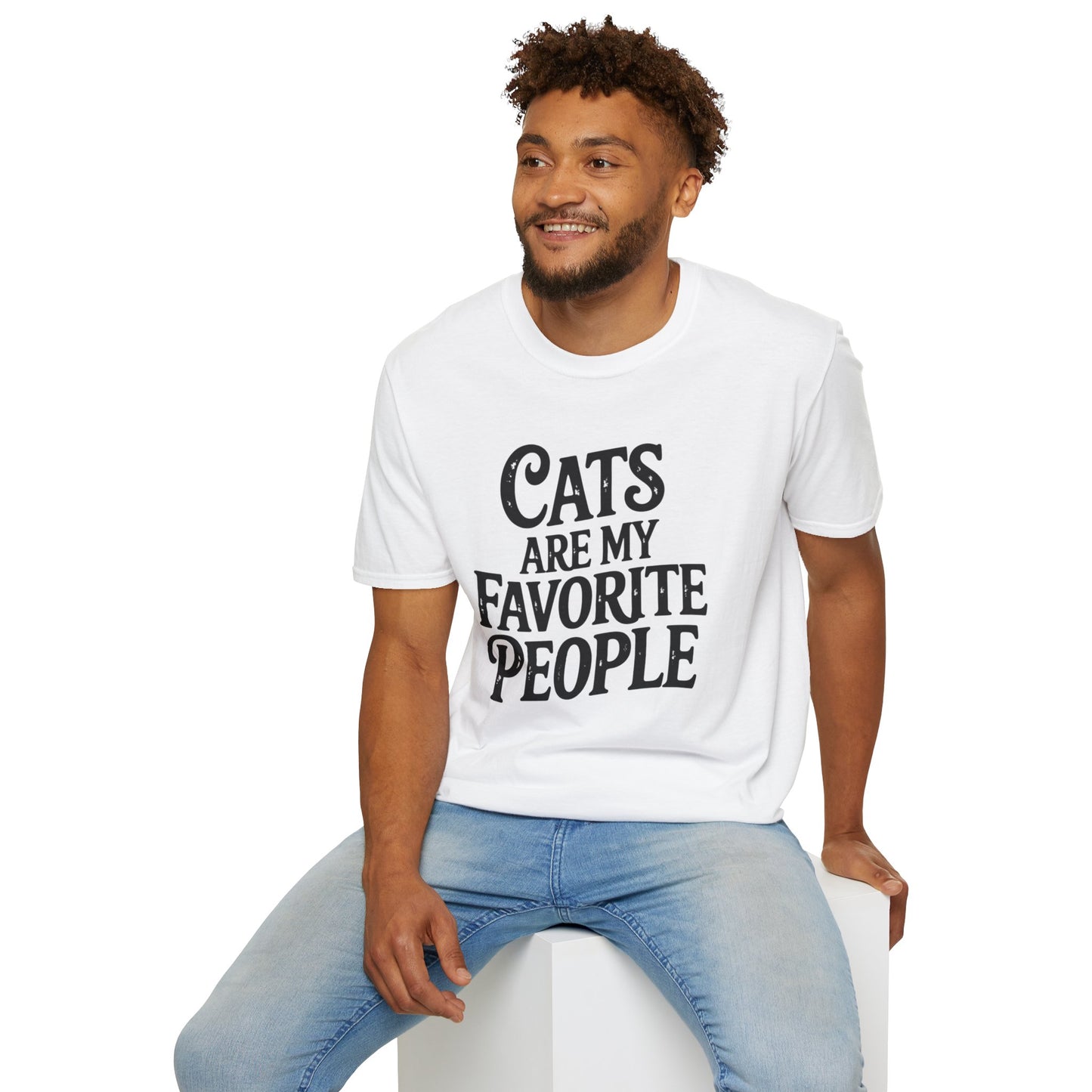 Cats Are My Favorite People T-Shirt – Funny Cat Lover Graphic Tee