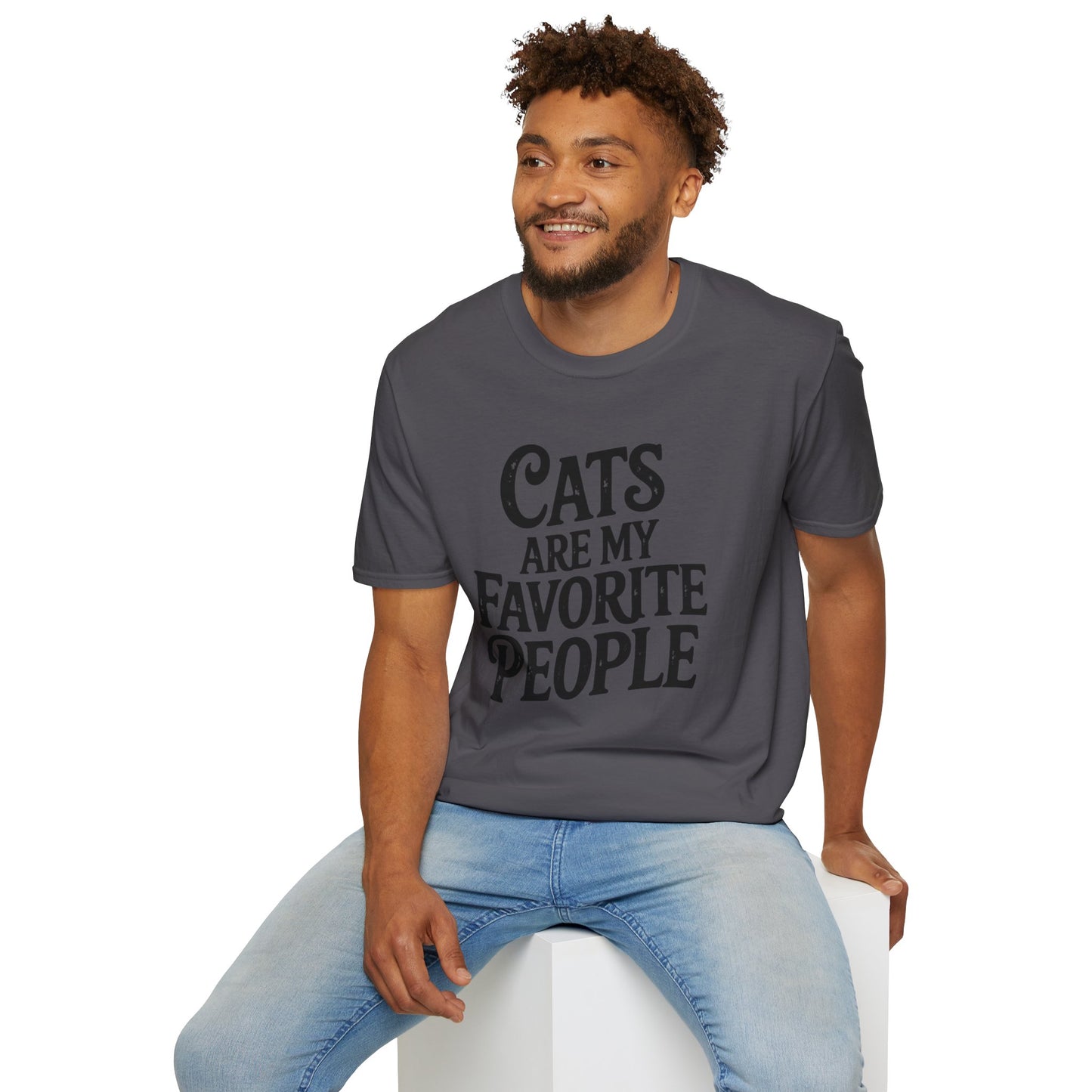Cats Are My Favorite People T-Shirt – Funny Cat Lover Graphic Tee