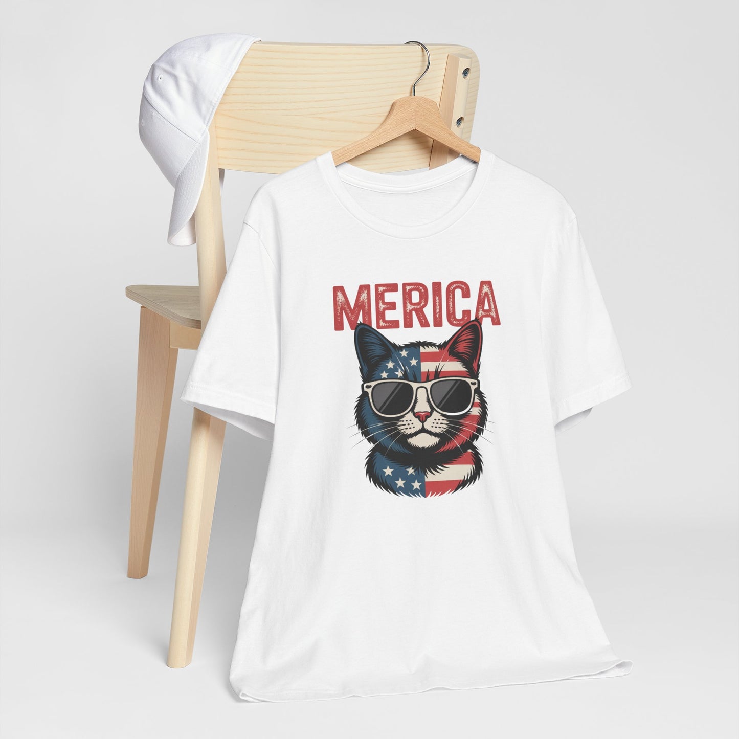 USA Cat Graphic Tee - Funny Patriotic ‘Merica Shirt - 4th of July T-Shirt for Men & Women