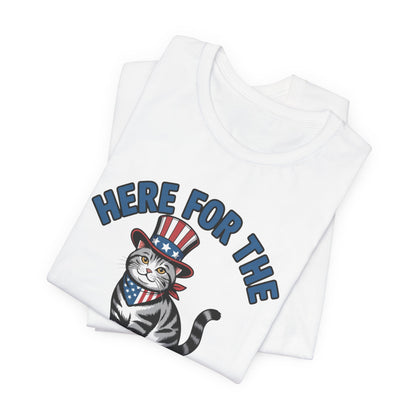 Patriotic Cat T-Shirt - "Here For The Hotdogs" Funny 4th of July Shirt